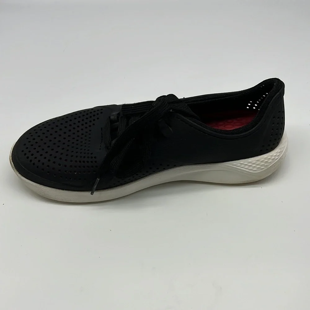 Crocs - Lite Ride Pacer Low Top Lightweight White & Black Lace Up Sneaker SZ 8